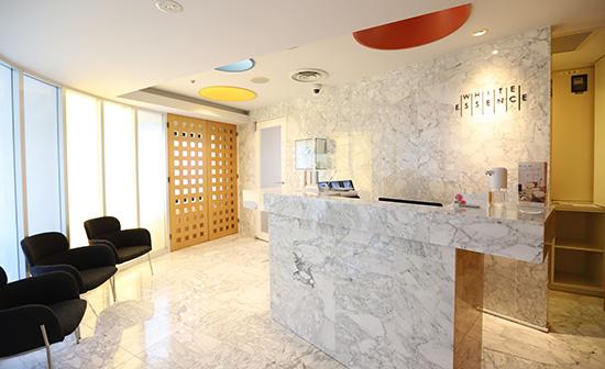 ホワイトエッセンス 広島駅前歯科の写真 1