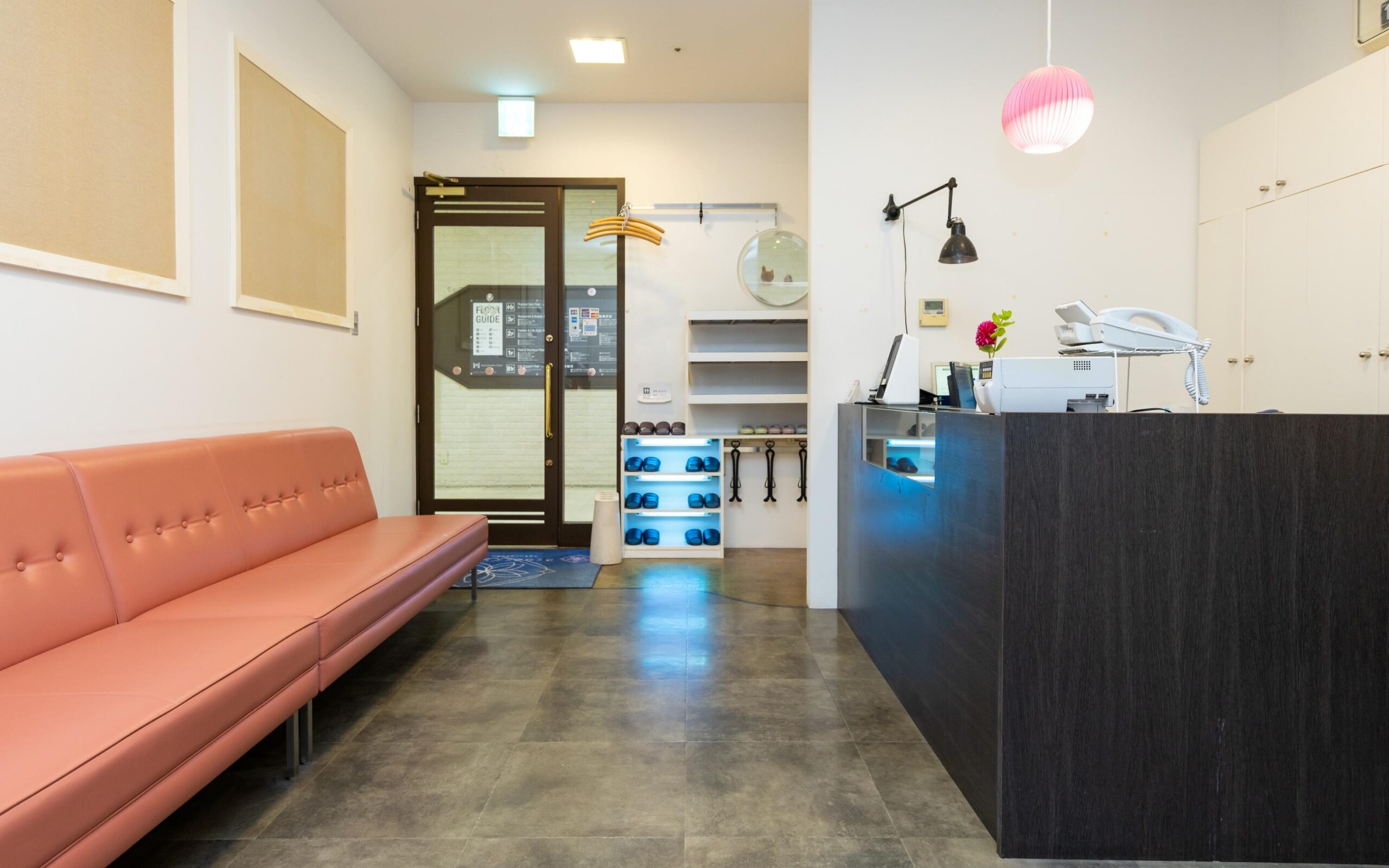 ホワイトエッセンス マルヤマクラスの写真 1