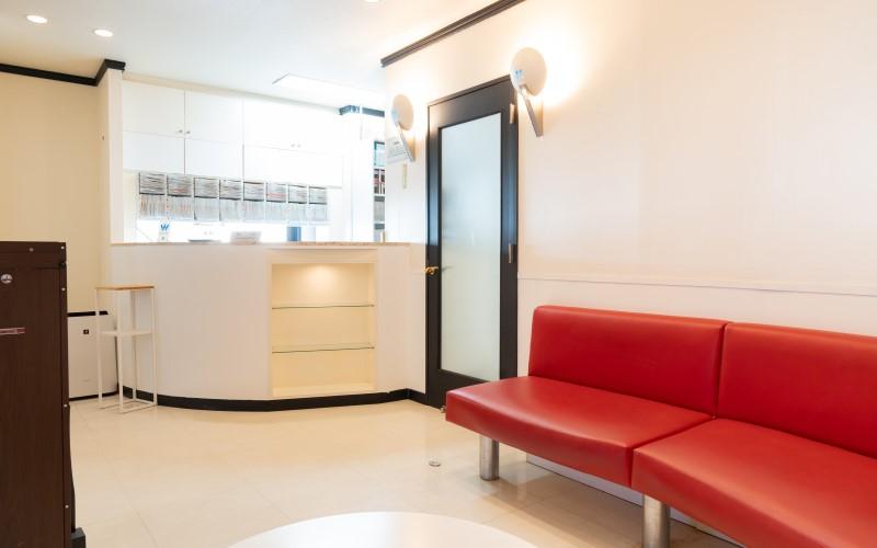 ホワイトエッセンス 久屋大通の写真 1