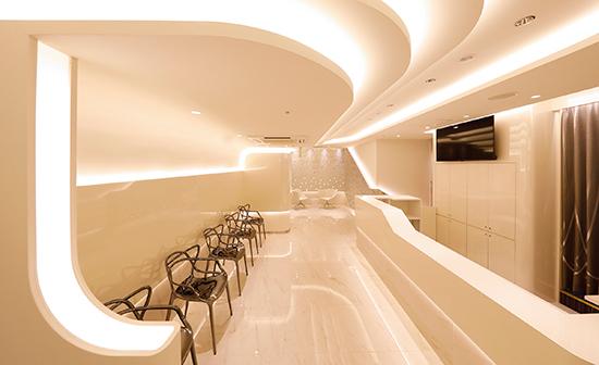 ホワイトエッセンス 名古屋栄の写真 1