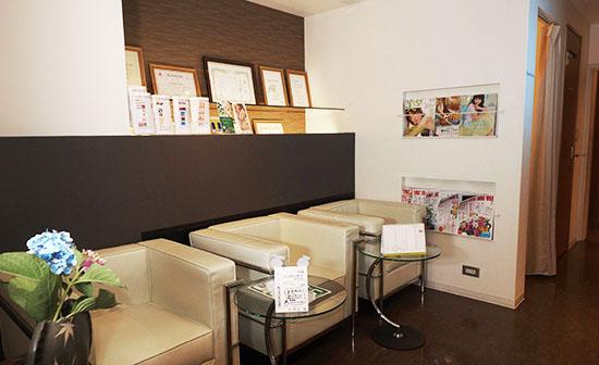 ホワイトエッセンス 大阪九条の写真 3