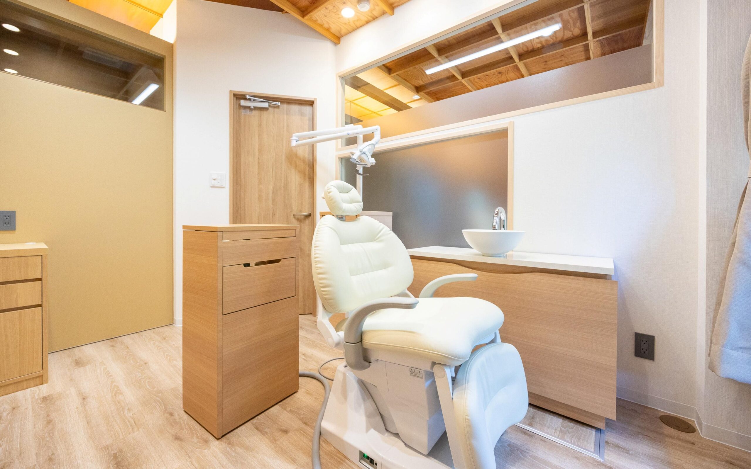 ホワイトエッセンス 富田林西口の写真 3