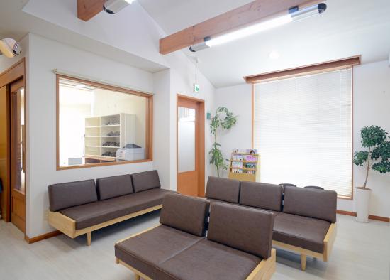 ホワイトエッセンス 岡山倉田の写真 1