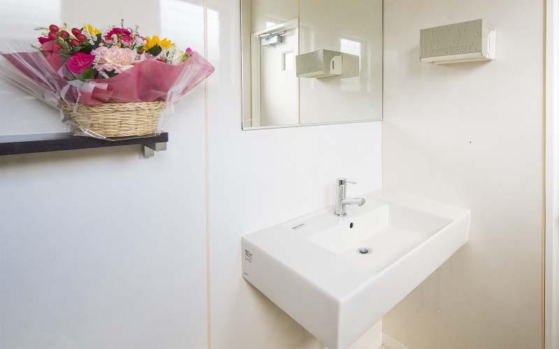 ホワイトエッセンス 岡山青江の写真 4