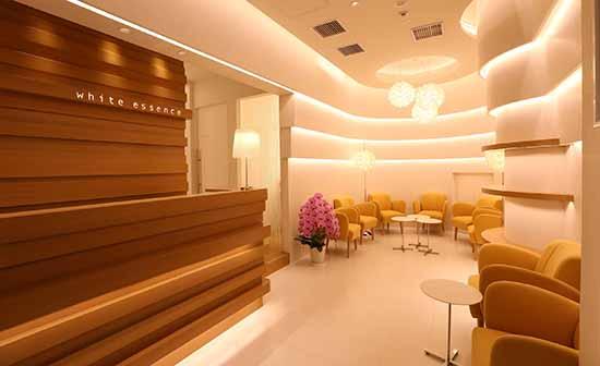 ホワイトエッセンス 広島パセーラの写真 1