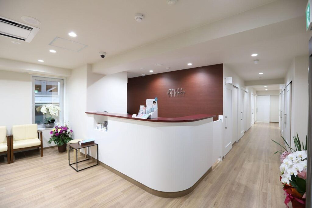 ホワイトエッセンス 広島駅前