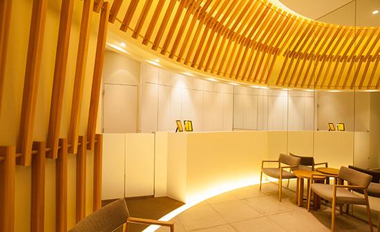 ホワイトエッセンス 御茶ノ水の写真 1