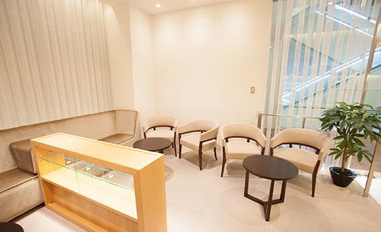 ホワイトエッセンス 新宿の写真 3