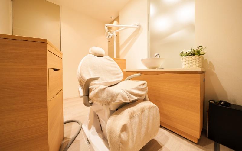 ホワイトエッセンス 新宿駅東口の写真 2