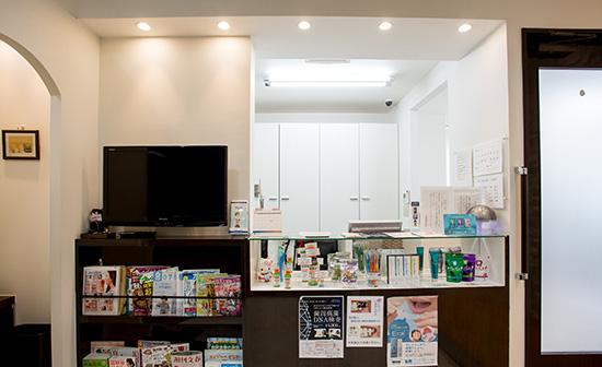 ホワイトエッセンス 東大阪八戸ノ里の写真 1