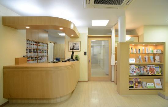 ホワイトエッセンス 東福山の写真 1