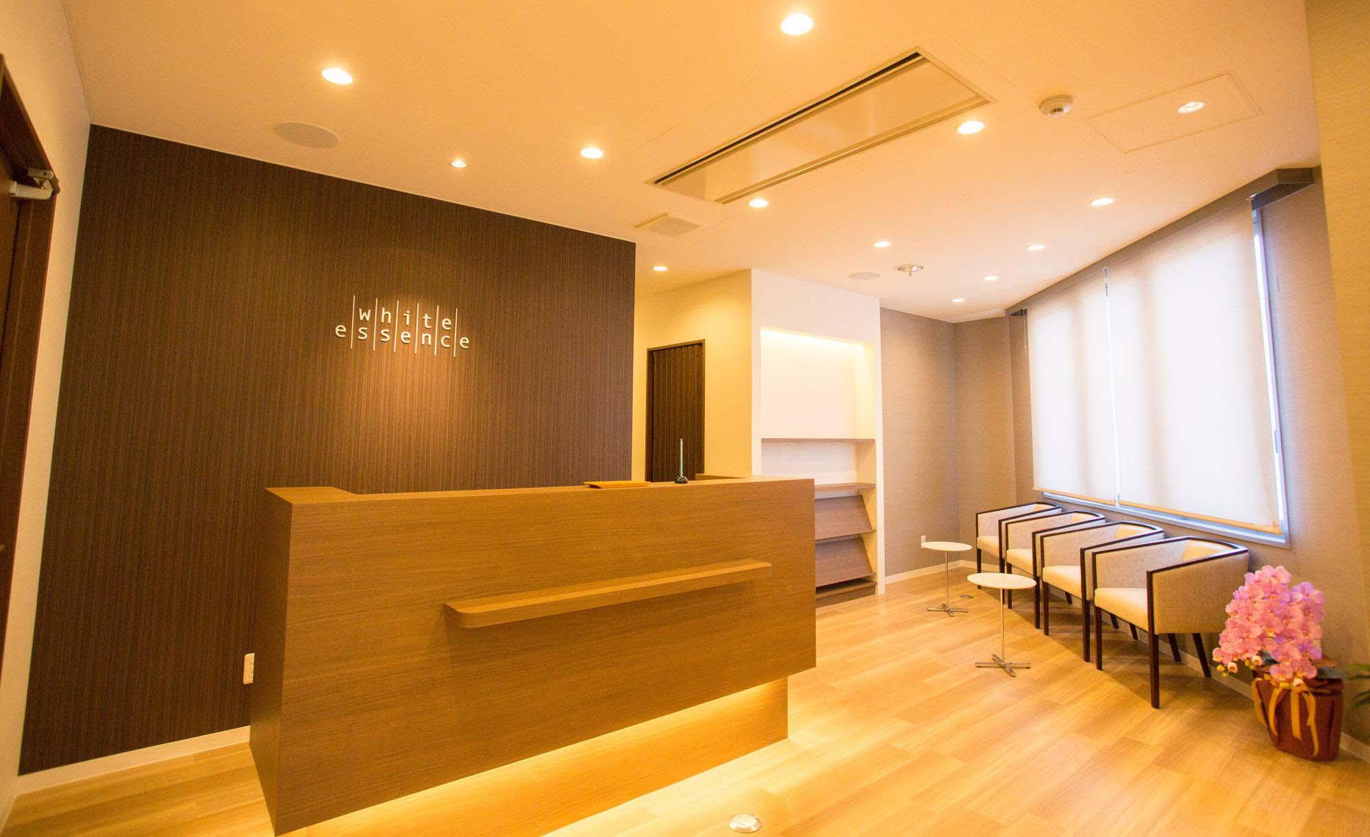 ホワイトエッセンス 泉北深井の写真 1