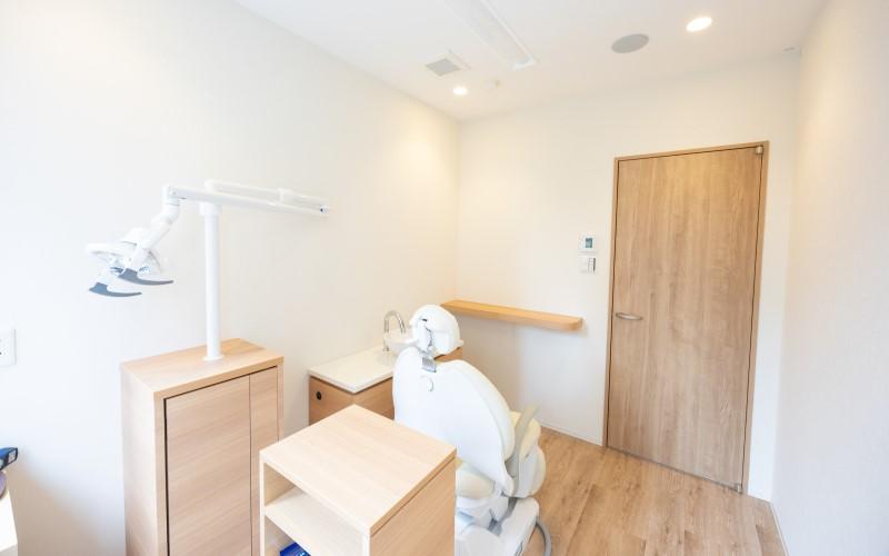 ホワイトエッセンス 生駒駅前の写真 3