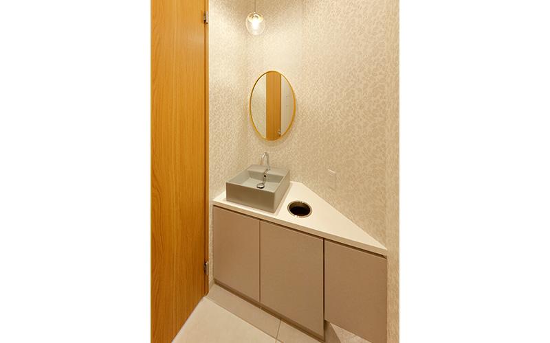 ホワイトエッセンス 甲子園の写真 6