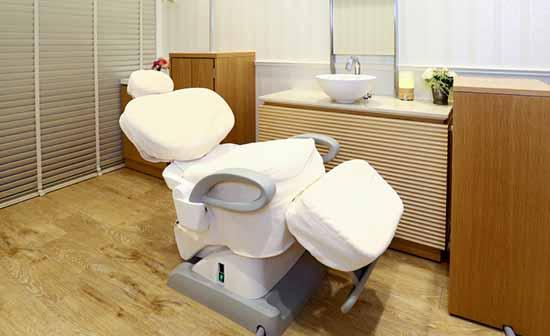 ホワイトエッセンス 福井文京の写真 2