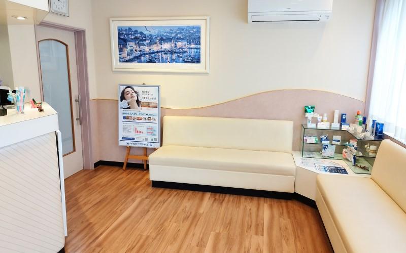 ホワイトエッセンス 稲毛海岸の写真 2