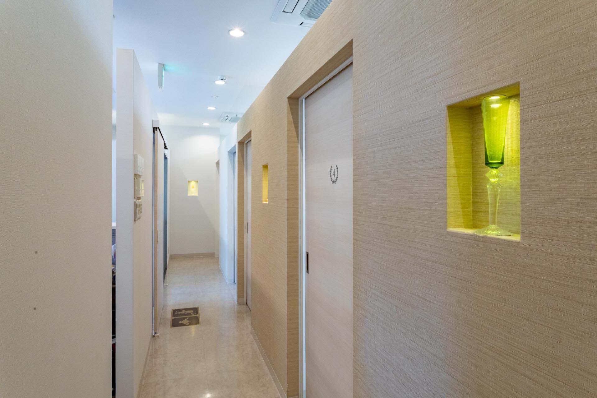 ホワイトエッセンス 西新宿の写真 3