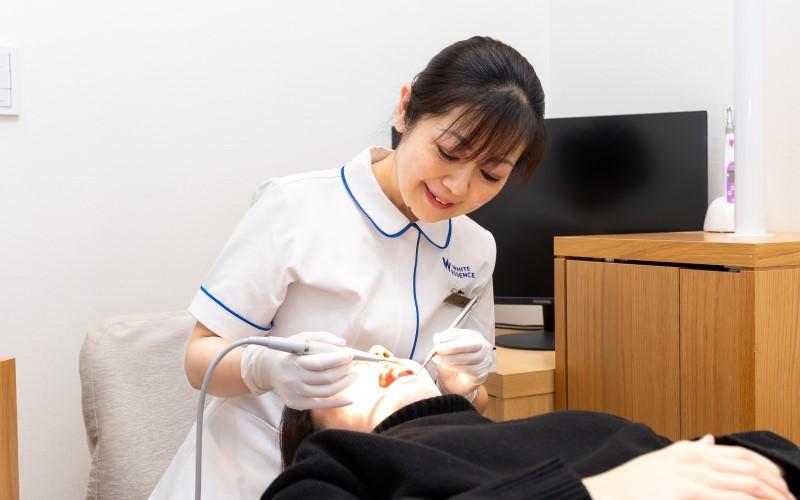 ホワイトエッセンス 赤レンガテラスの写真 4