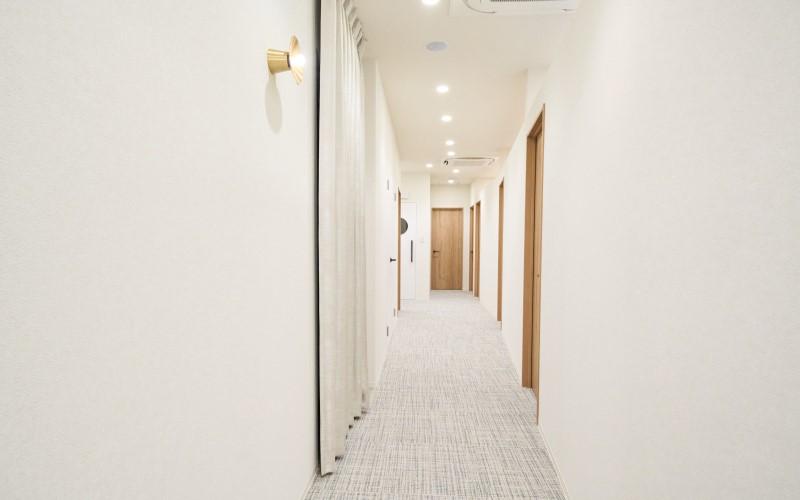 ホワイトエッセンス 金山駅前の写真 4