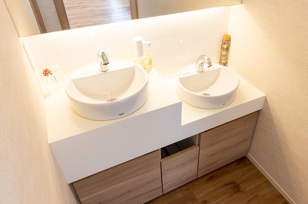 ホワイトエッセンス 鍋島の写真 4