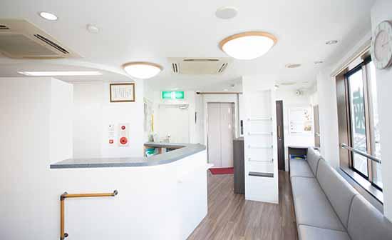 ホワイトエッセンス 高槻駅前の写真 3