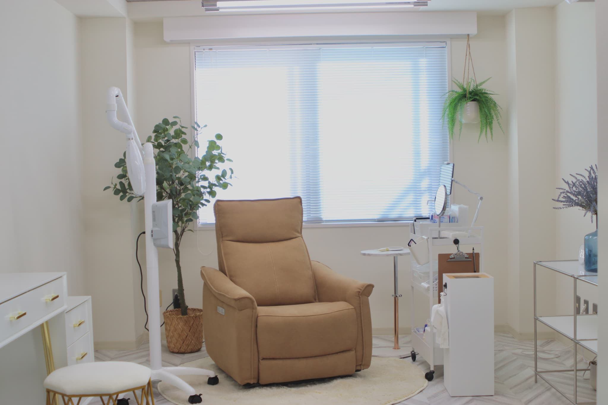 メディカルホワイトニングHAKU 茅ヶ崎南口店の写真 2