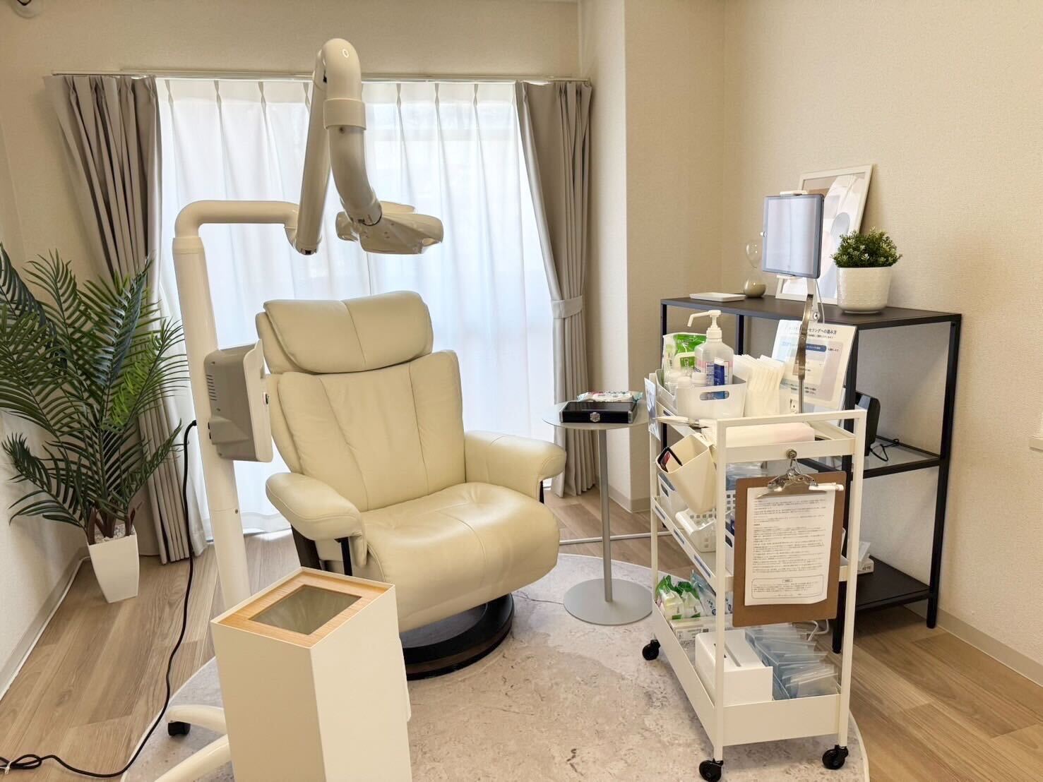 メディカルホワイトニングHAKU 石橋阪大前店の写真 1