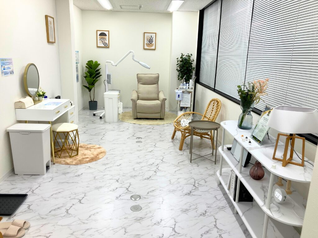 メディカルホワイトニングHAKU 黒崎店の写真 2