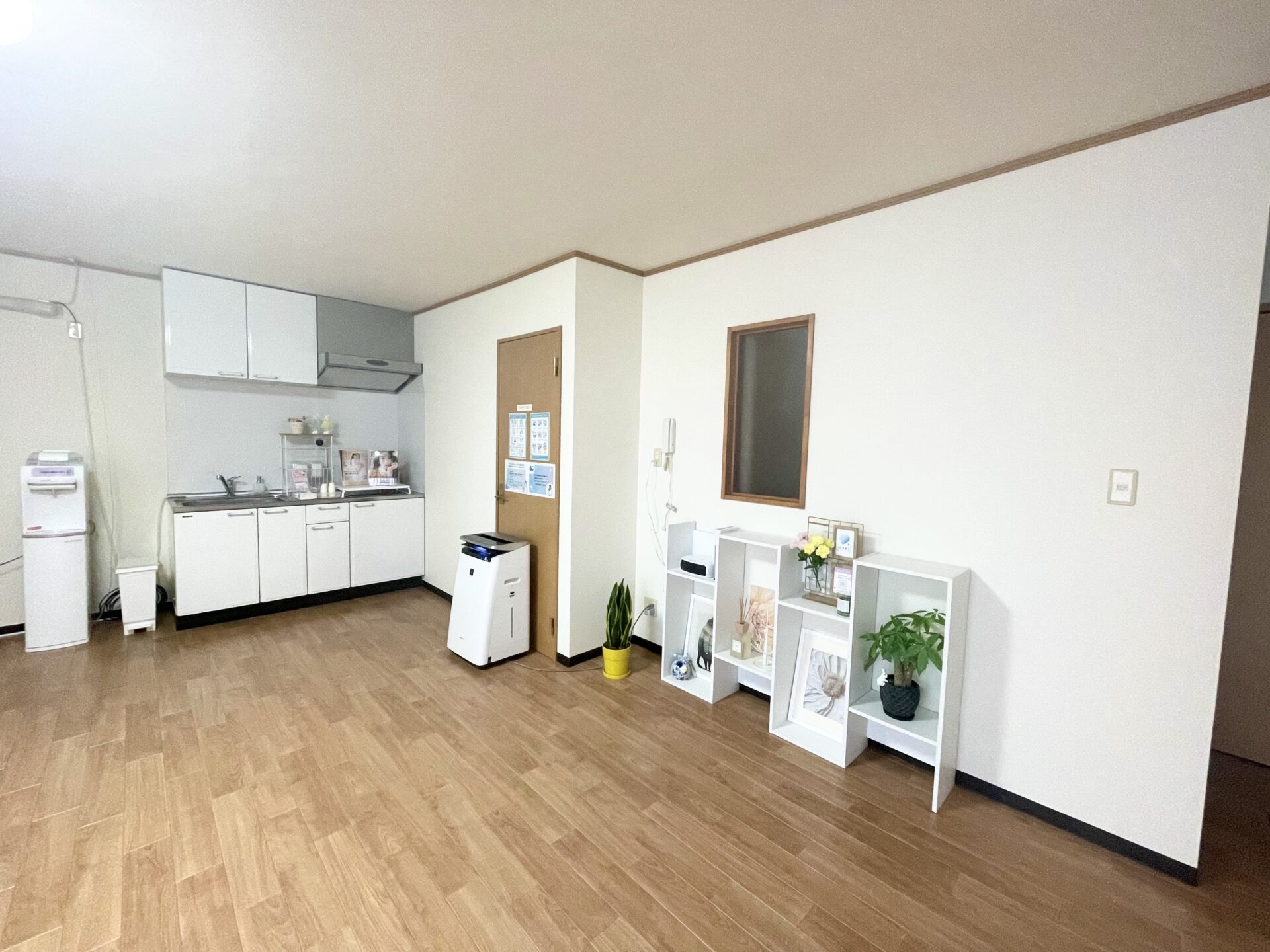 メディカルホワイトニングHAKU 松山店の写真 4