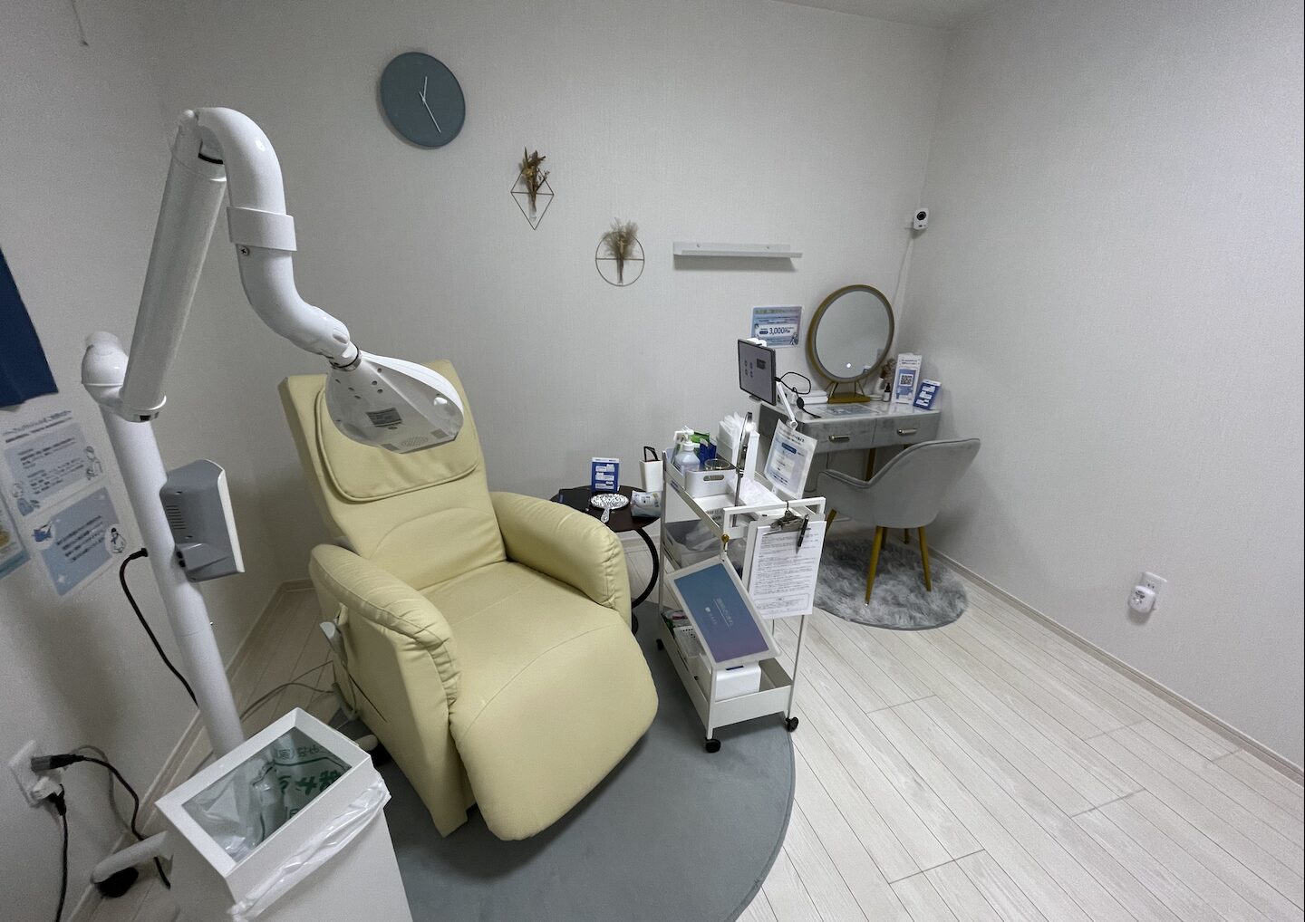 メディカルホワイトニングHAKU 南行徳店の写真 2