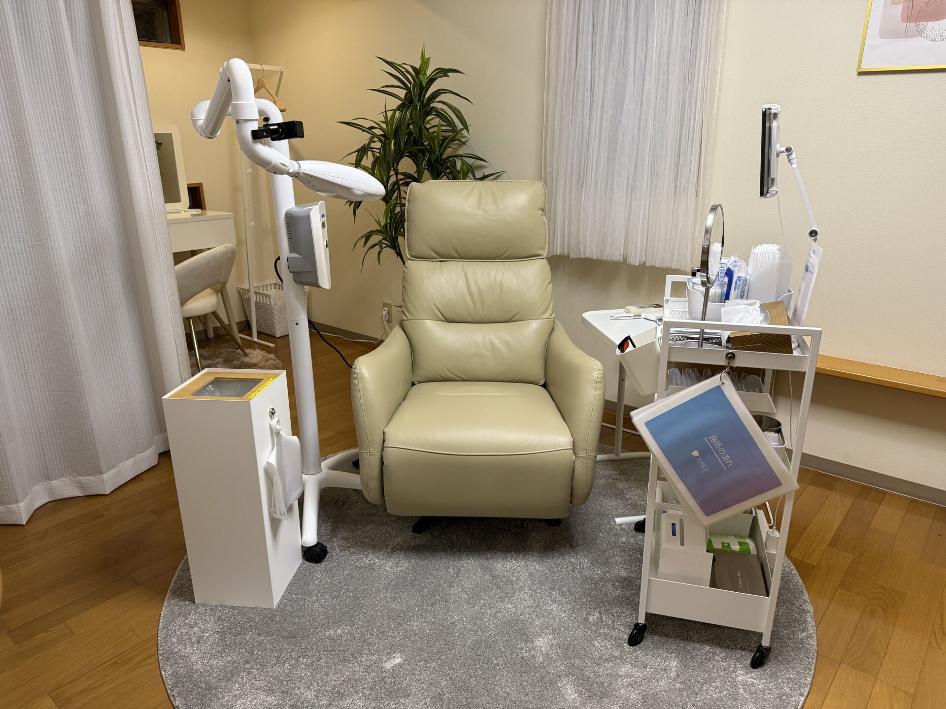 メディカルホワイトニングHAKU 水戸店の写真 2