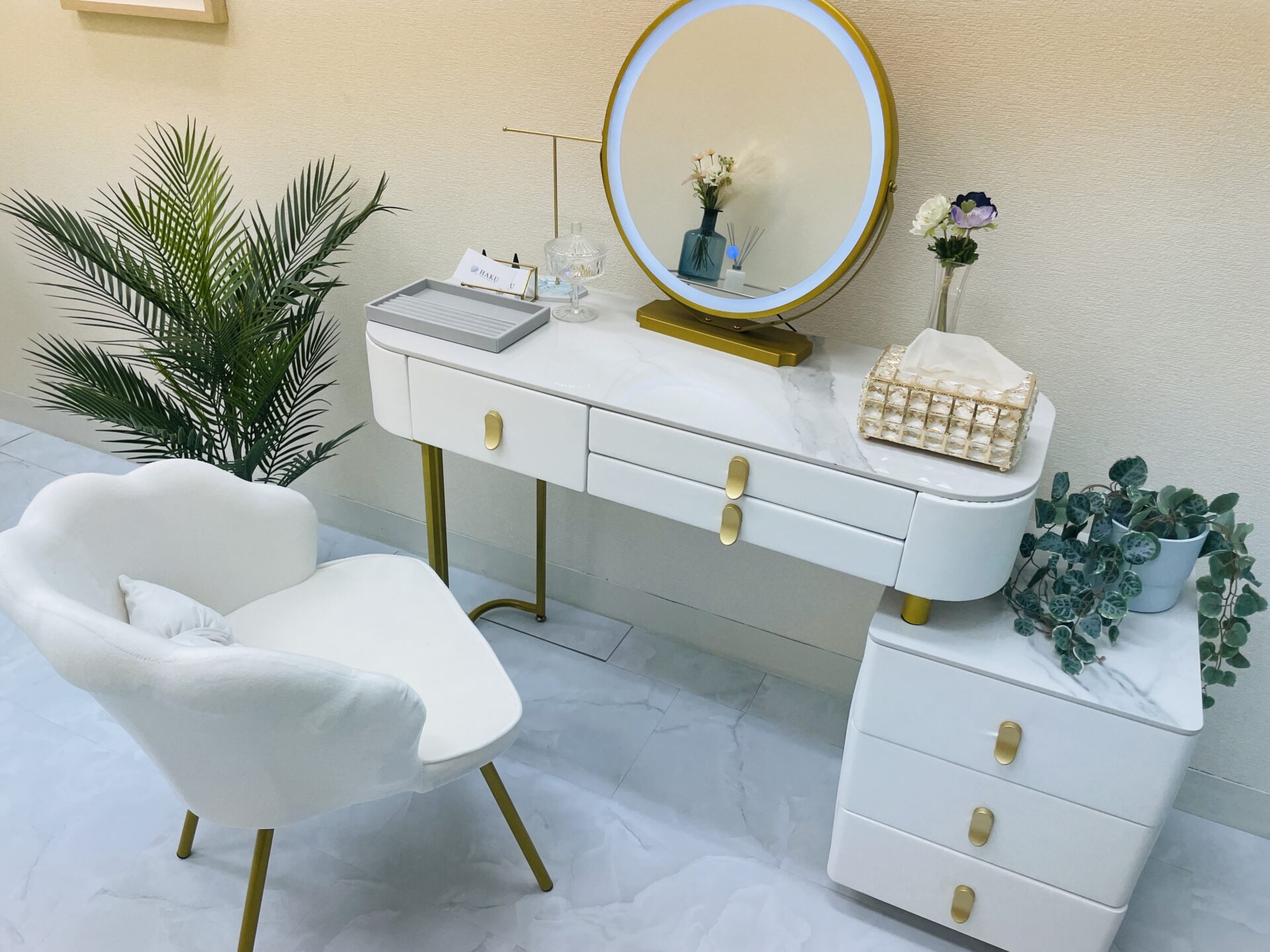 メディカルホワイトニングHAKU 水戸泉町店の写真 3