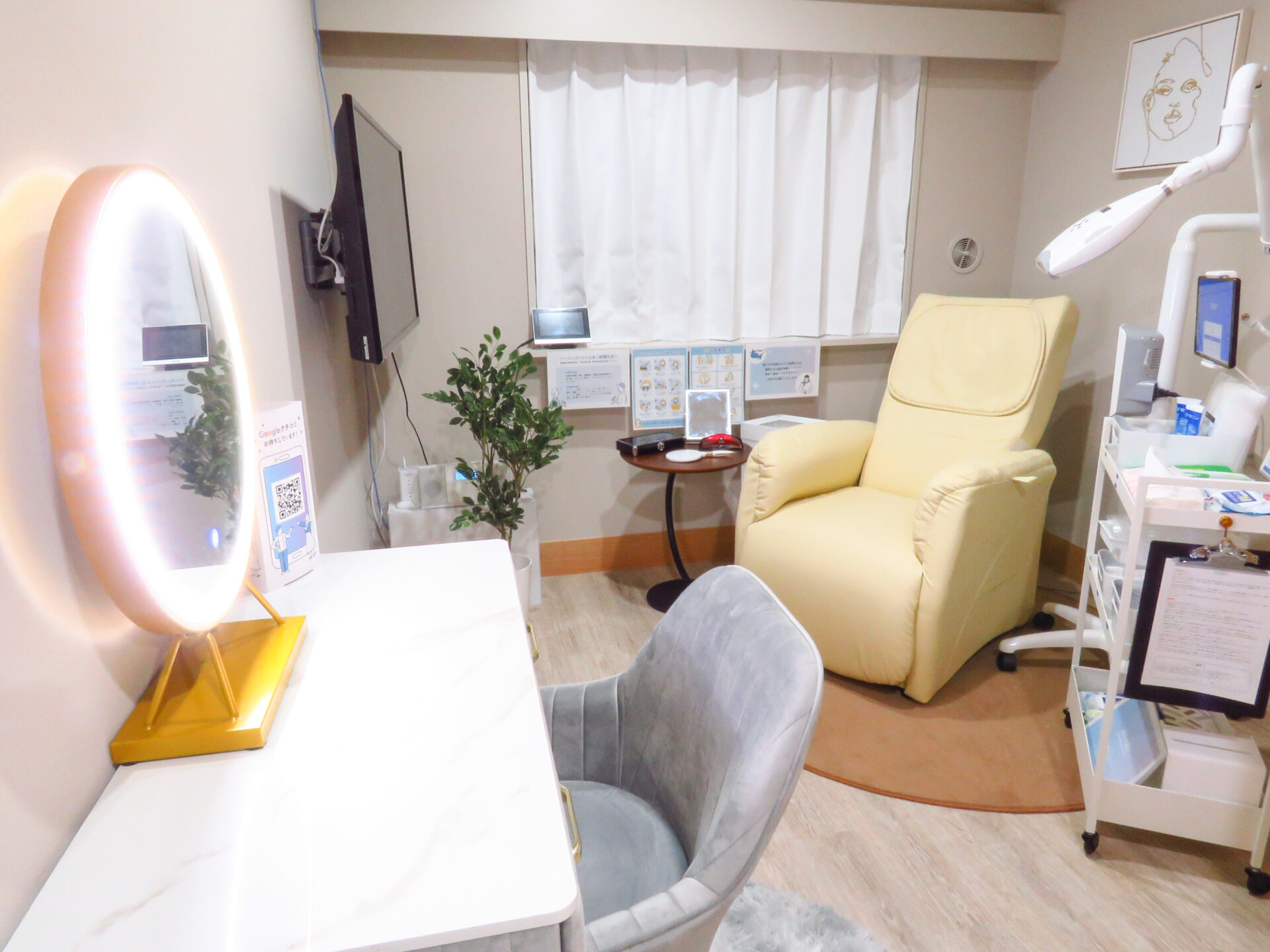 メディカルホワイトニングHAKU 人形町店の写真 3