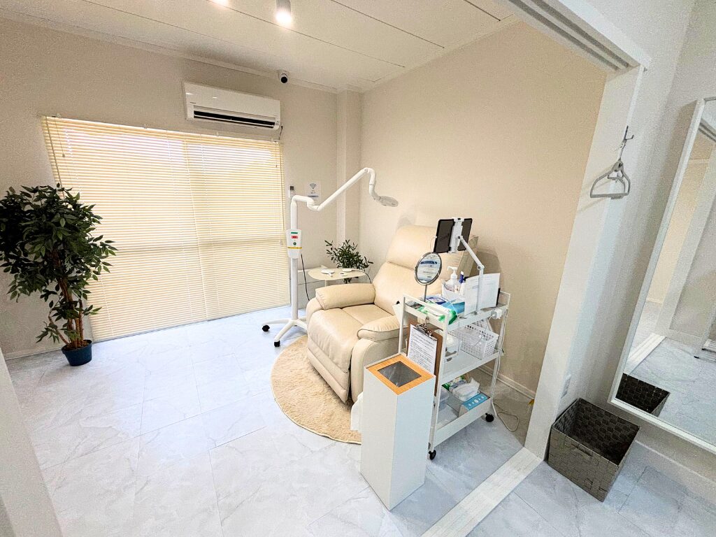 メディカルホワイトニングHAKU 西条店の写真 2