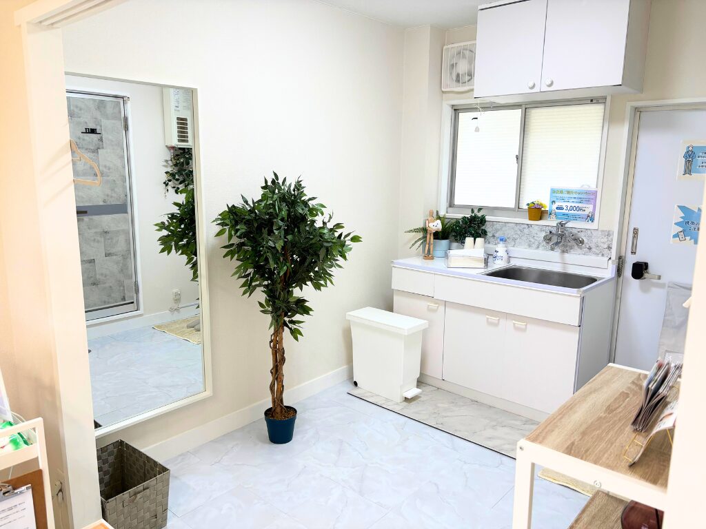 メディカルホワイトニングHAKU 西条店の写真 4