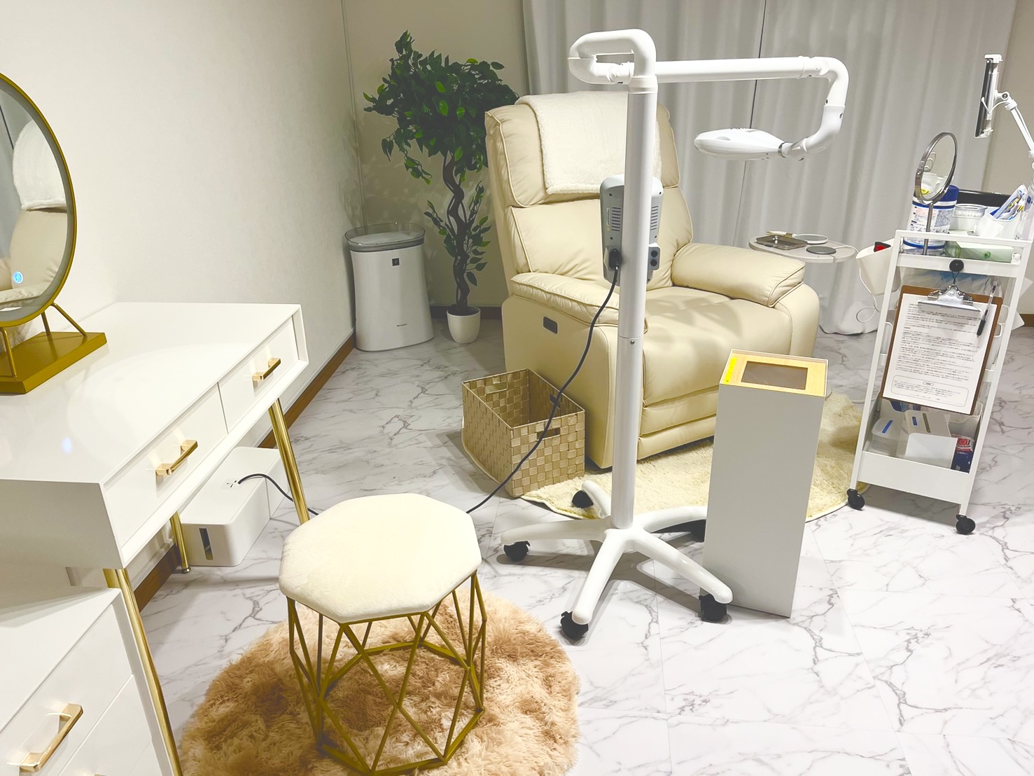 メディカルホワイトニングHAKU 佐野新都市店の写真 4