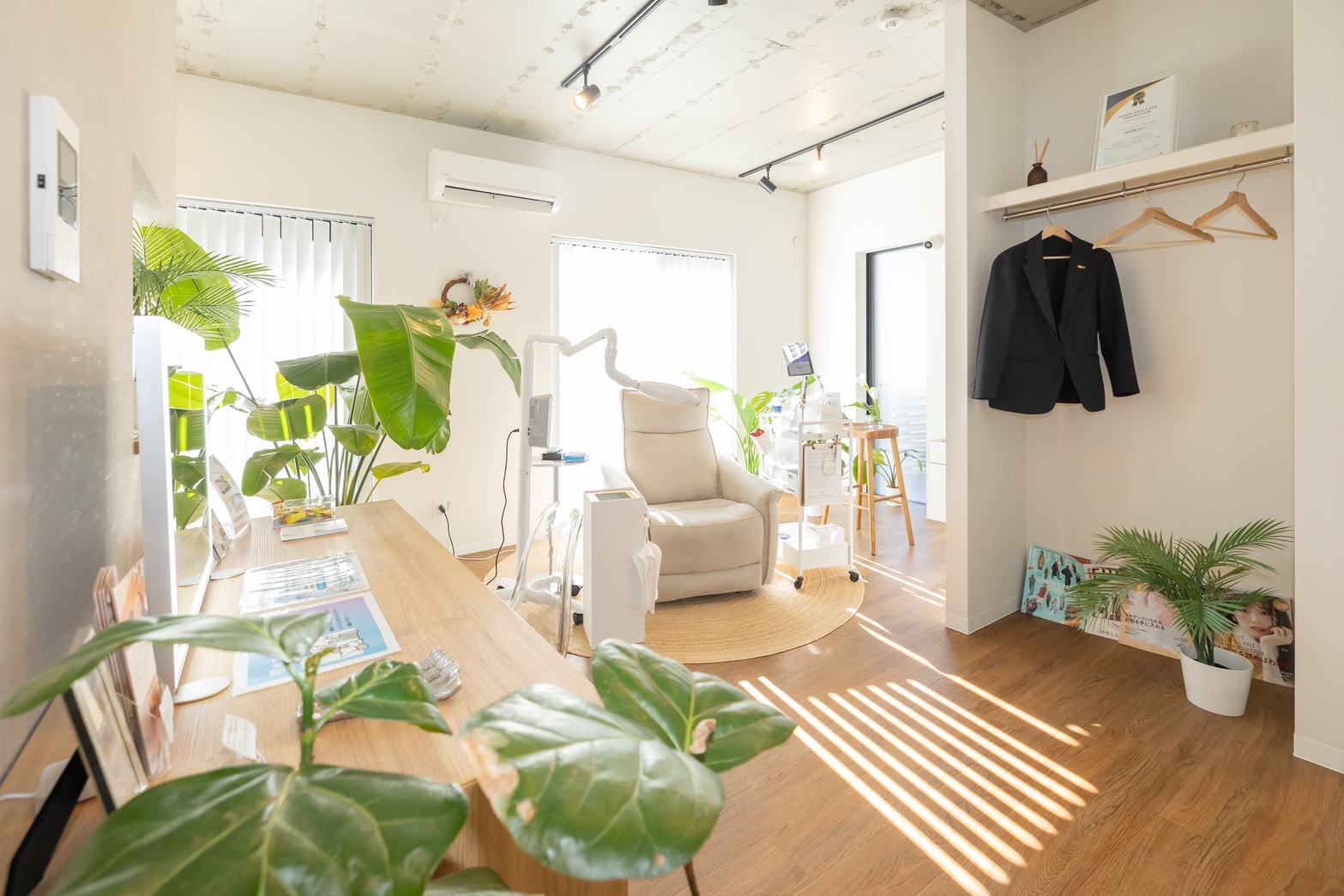 メディカルホワイトニングHAKU 静岡駅前店の写真 2