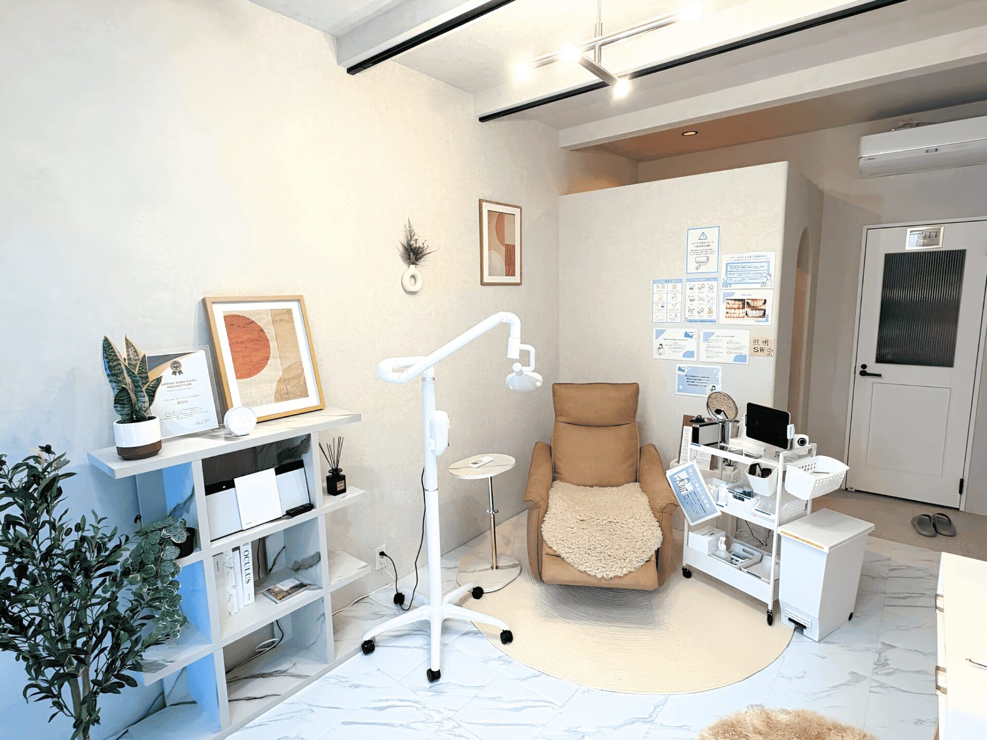 メディカルホワイトニングHAKU 諏訪店の写真 4