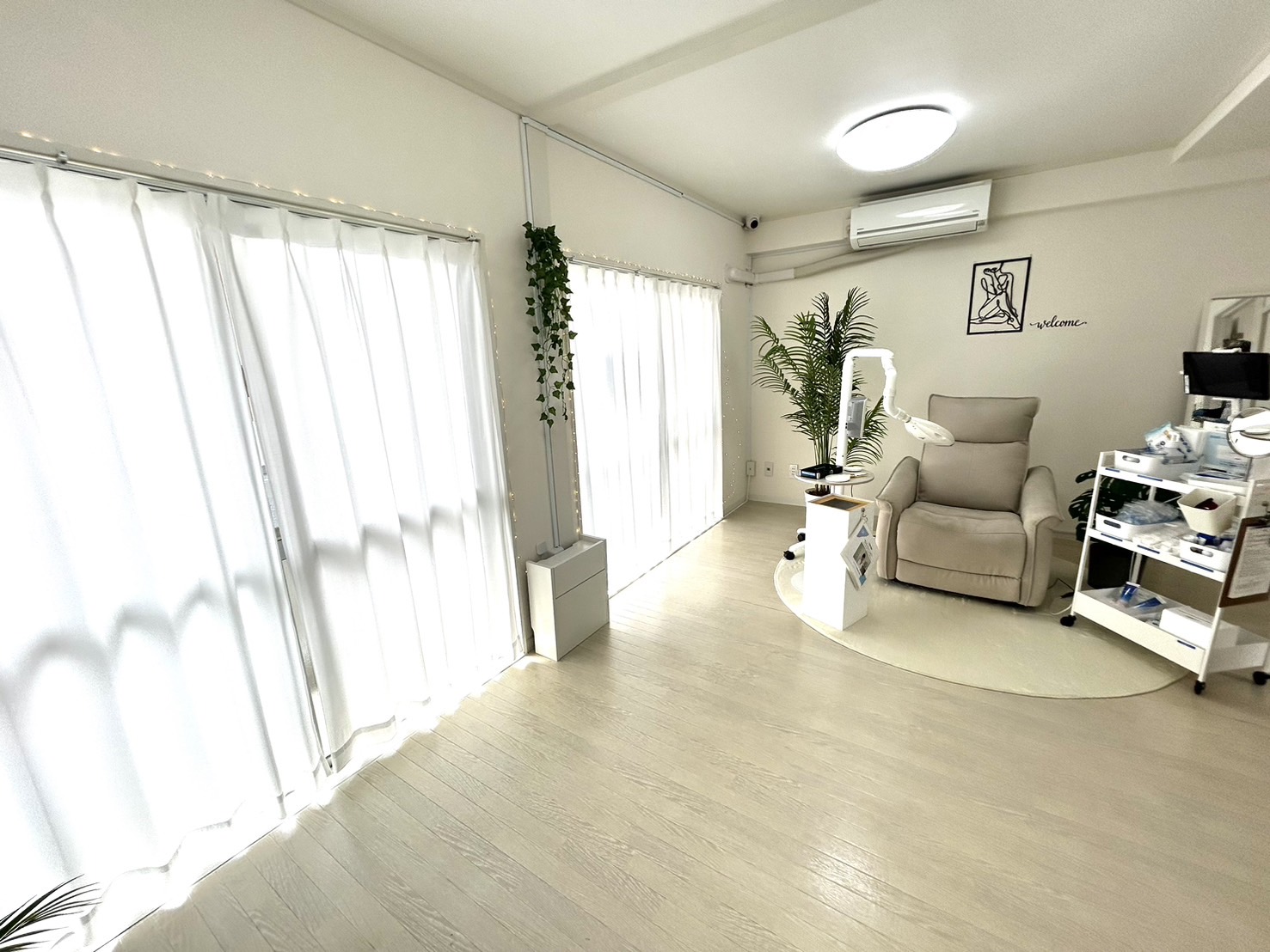 メディカルホワイトニングHAKU 立川駅南口店の写真 3