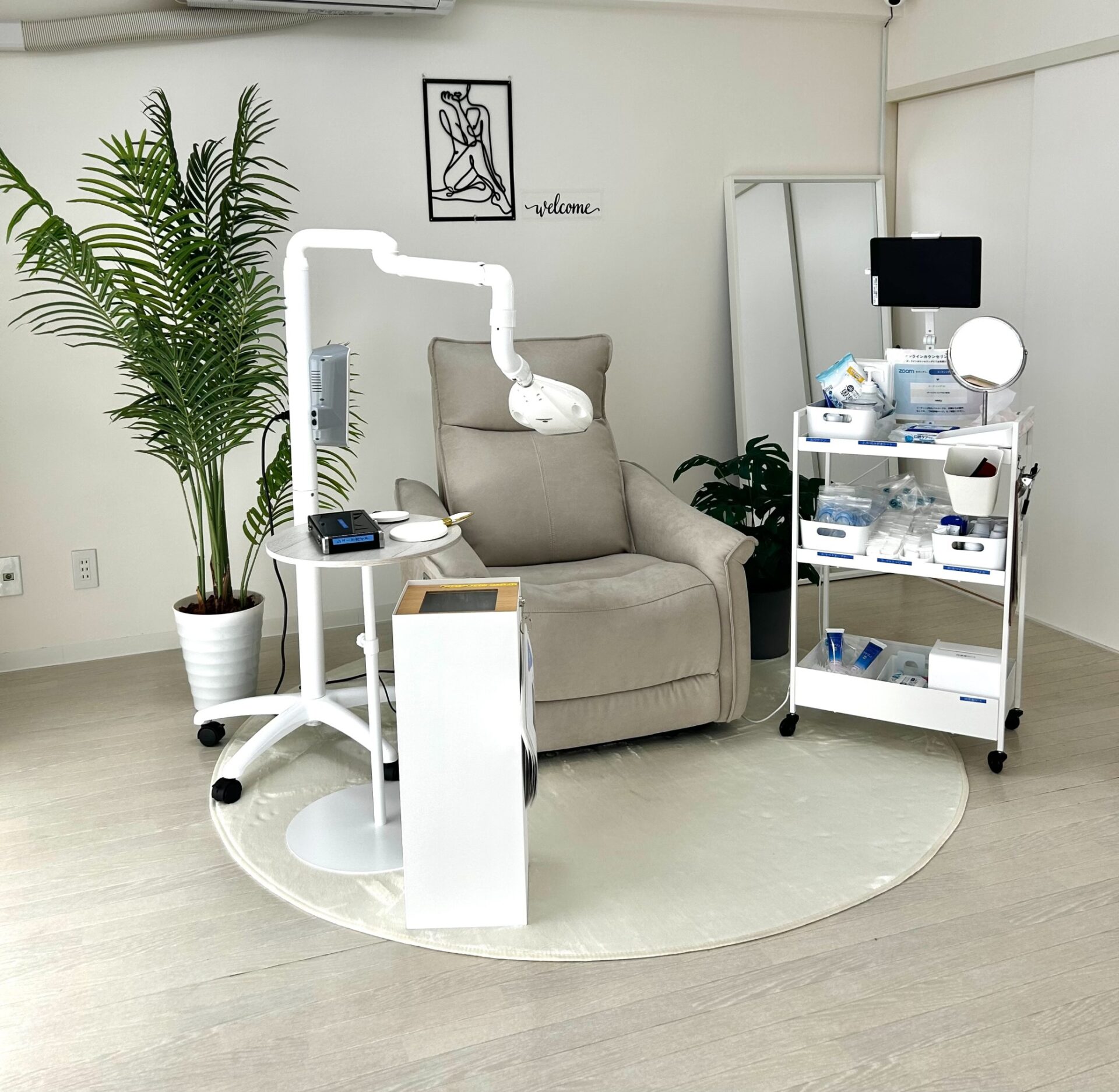 メディカルホワイトニングHAKU 立川駅南口店の写真 2