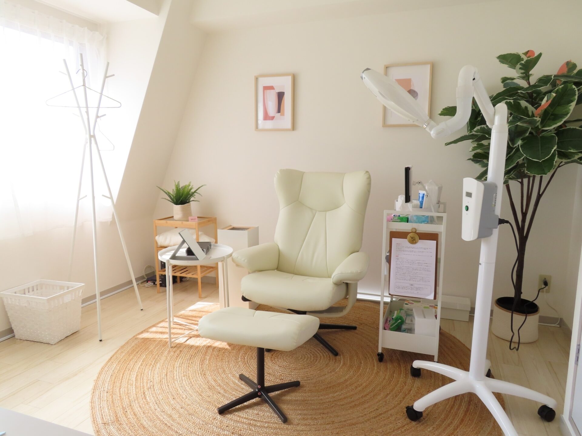 メディカルホワイトニングHAKU 所沢店の写真 1