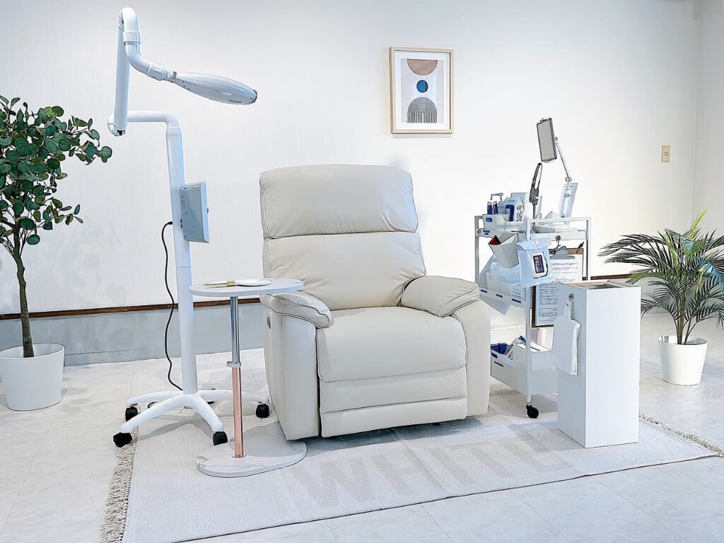 メディカルホワイトニングHAKU 苫小牧店の写真 1