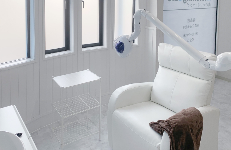 ホワイトニングカフェ 青森店の写真 4