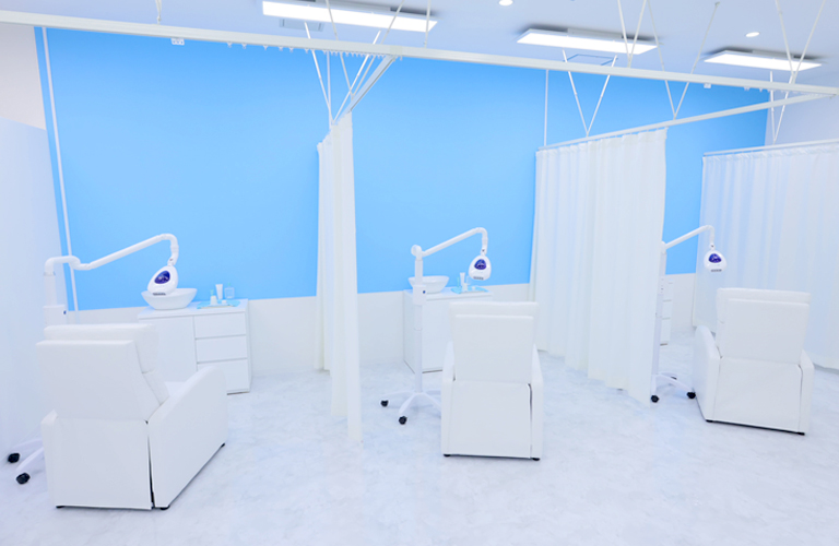 ホワイトニングカフェ アスピア明石店の写真 3