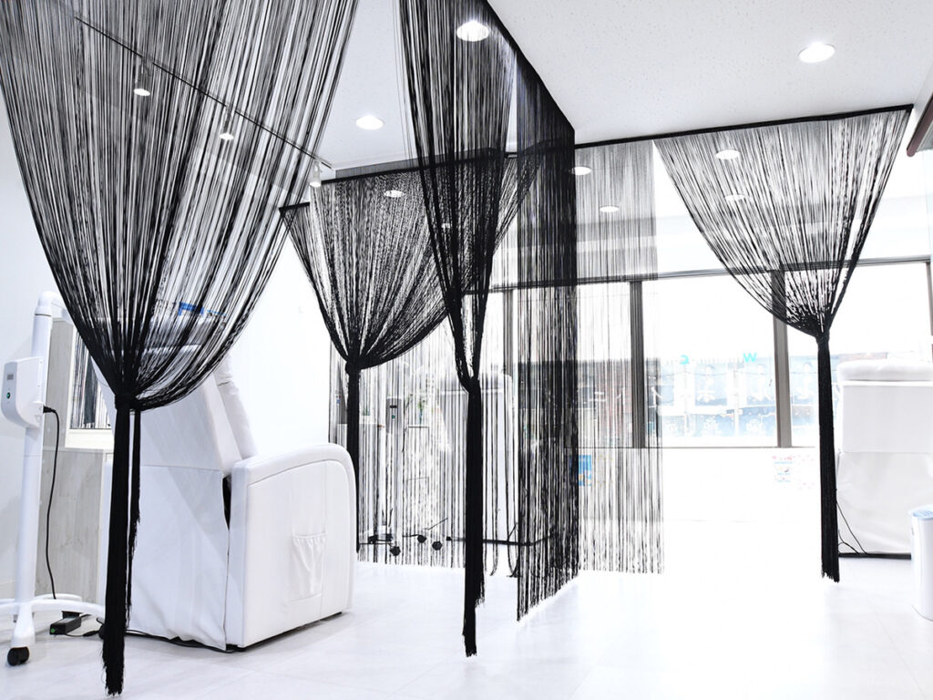 ホワイトニングカフェ 千葉店の写真 2