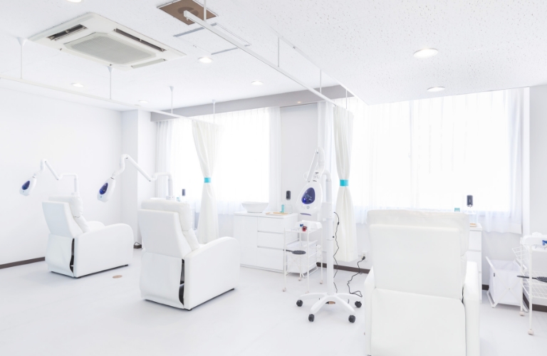 ホワイトニングカフェ 藤が丘店の写真 3