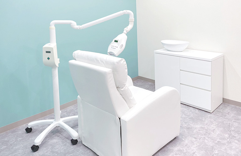 ホワイトニングカフェ 福岡天神店の写真 1