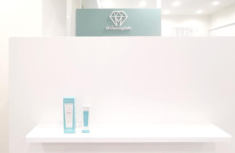 ホワイトニングカフェ 福岡天神店の写真 3