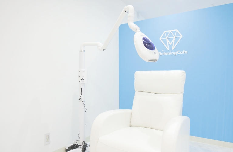 ホワイトニングカフェ 岐阜アクティブG店の写真 3