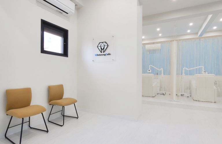 ホワイトニングカフェ 宜野湾店の写真 3